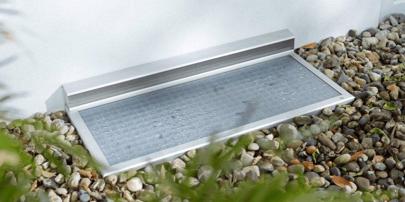 Insektenschutz_Lichtschaechte_Resi_large-min-scaled.png